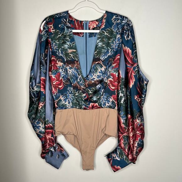 PatBo Gilly Print Satin Plunge Bodysuit Size L - Picture 3 of 11